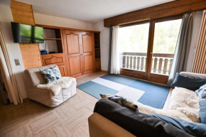 Charming 50m With Balcony In Megève !